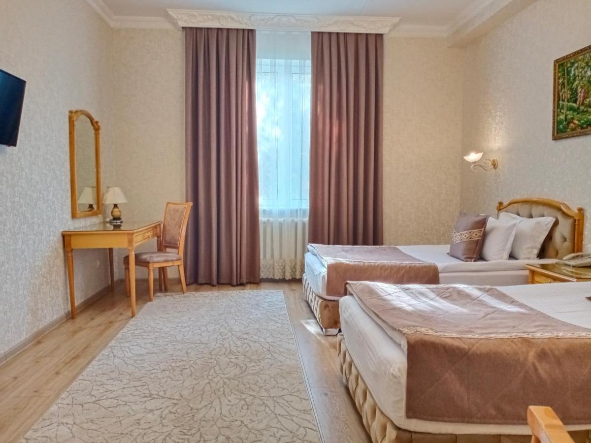 Hotel Asia Bukhara Eksteriør bilde